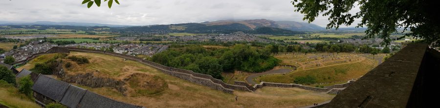 Schottland-2018-053.jpg - vom Stirling Castle Blick zum Wallace Monument