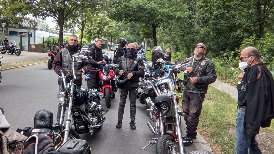 Motorraddemo im August in Berlin-04.jpg
