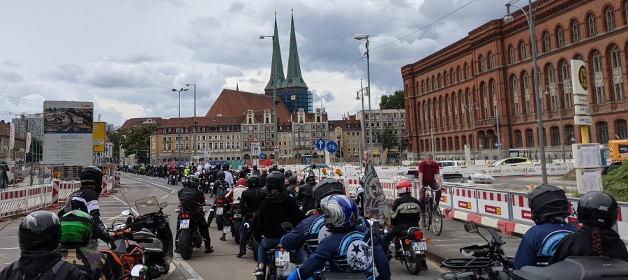 Motorraddemo im August in Berlin-09.jpg