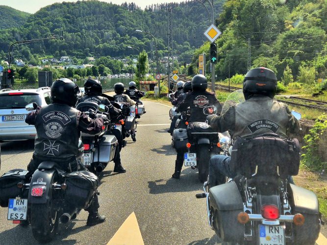 Harley-und-Wein-08.jpg