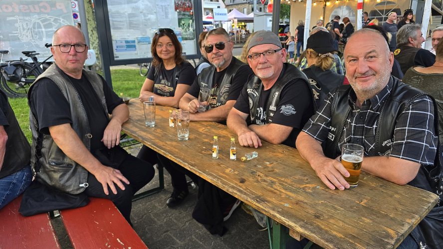 Harley-und-Wein-65.jpg