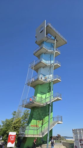 Karpatentour-001.jpg - der Turm am Ostsee bei Cottbus