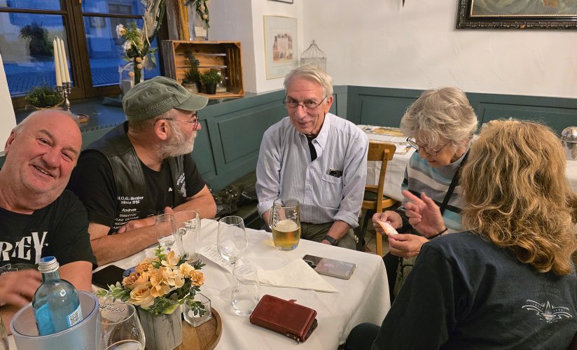 Karpatentour-112.jpg - dann treffen wir noch ein Paar mit einer Ural