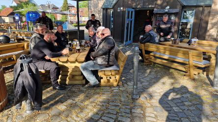 in der Bierstube gegenber unserem Hotel